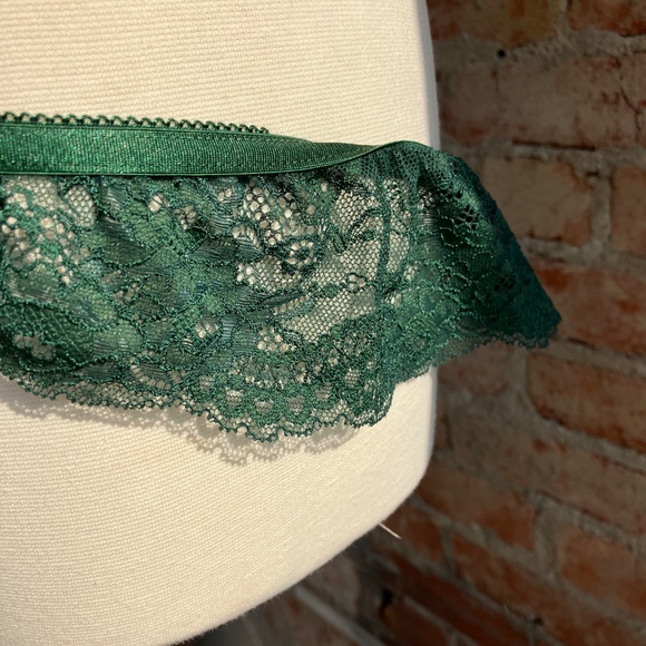 Kat The Label x Hanna Schonberg Forest Green Camisole and Thong [XS/Sm] - Picture 7 of 11